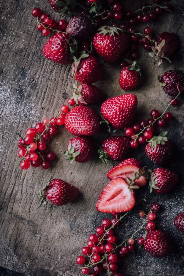 Berry Bounty: Nature's Sweet Harvest